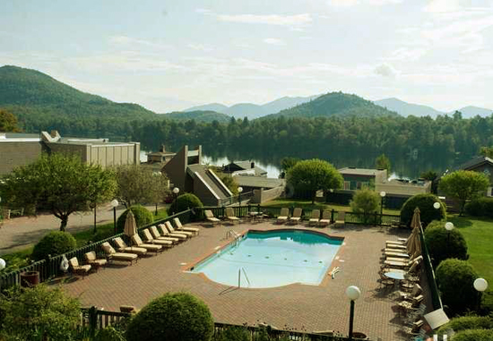 Những điểm nghỉ dưỡng tr&ecirc;n n&uacute;i đẹp nhất thế giới